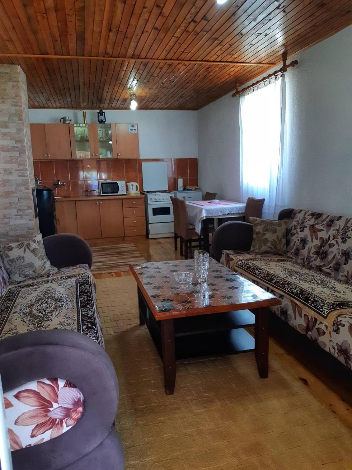 Apartments Sipcic Žabljak Стая снимка